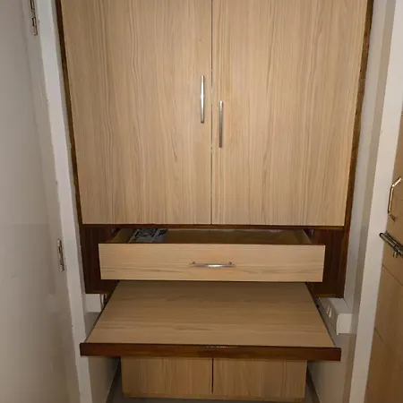 Mel Ville Pondicherry Room photo